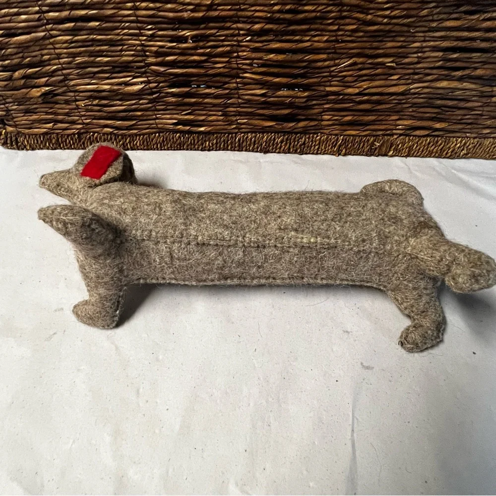 Vintage Handcrafted Dachshund Plush Stuffed Animal Gray Wool Fabric - Picture 9 of 12